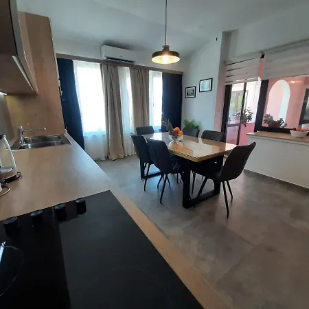 Gea Apartman *
