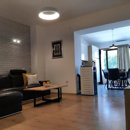 Gea *