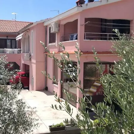 Gea Apartman *
